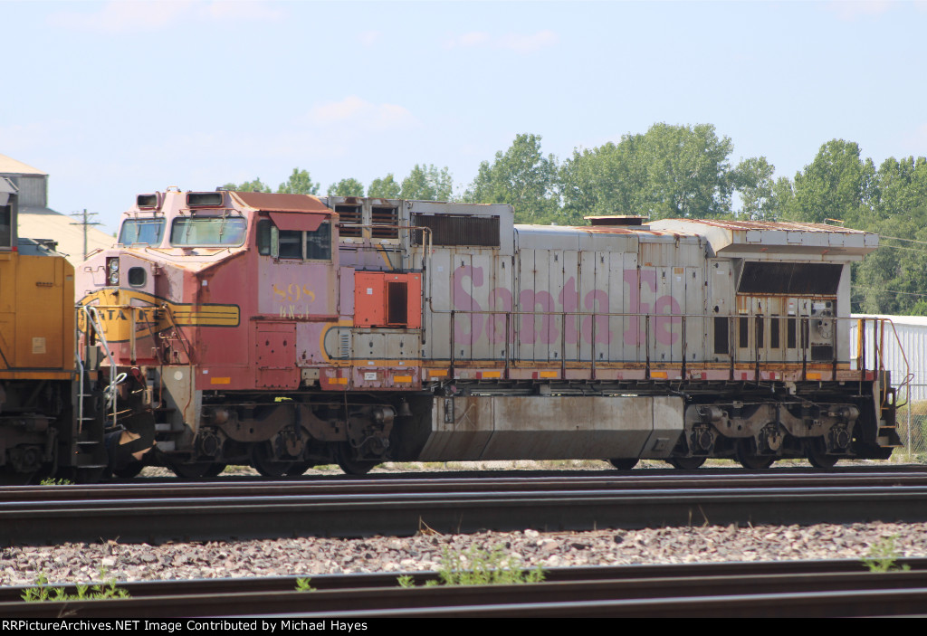 Sante Fe Warbonnet in Madison IL